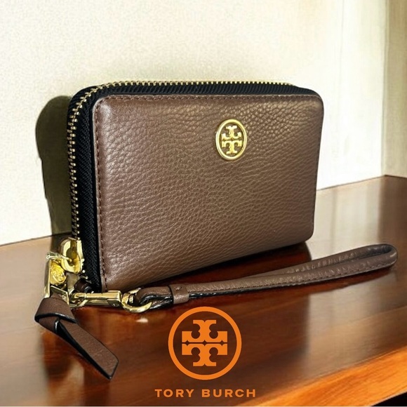 Tory Burch Brown Leather Robinson Zip Around Wallet Wristlet - Picture 1 of 7